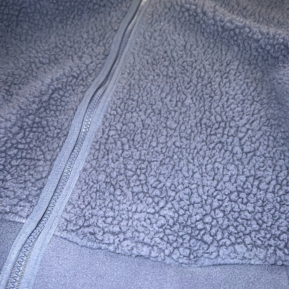 blue sherpa jacket - Picture 3 of 5